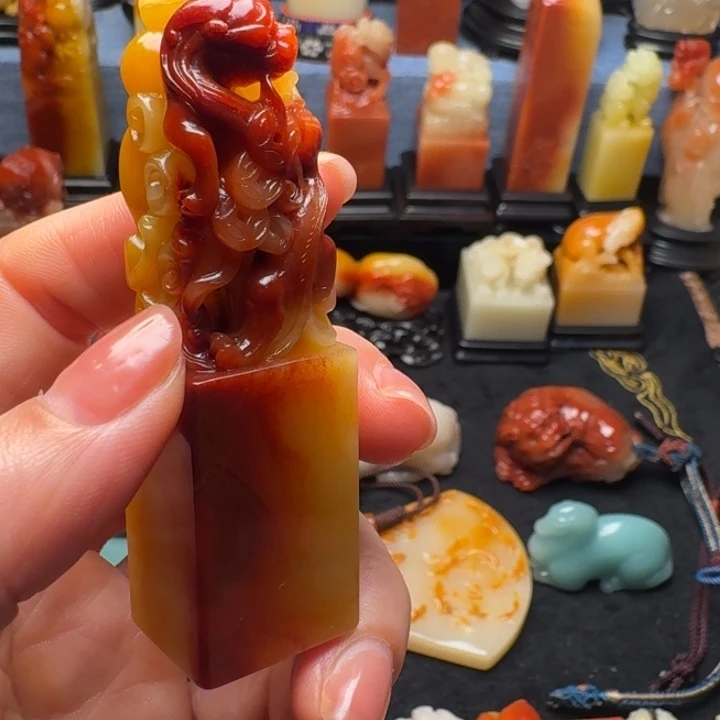开***心寿山石印石寿山石芙蓉