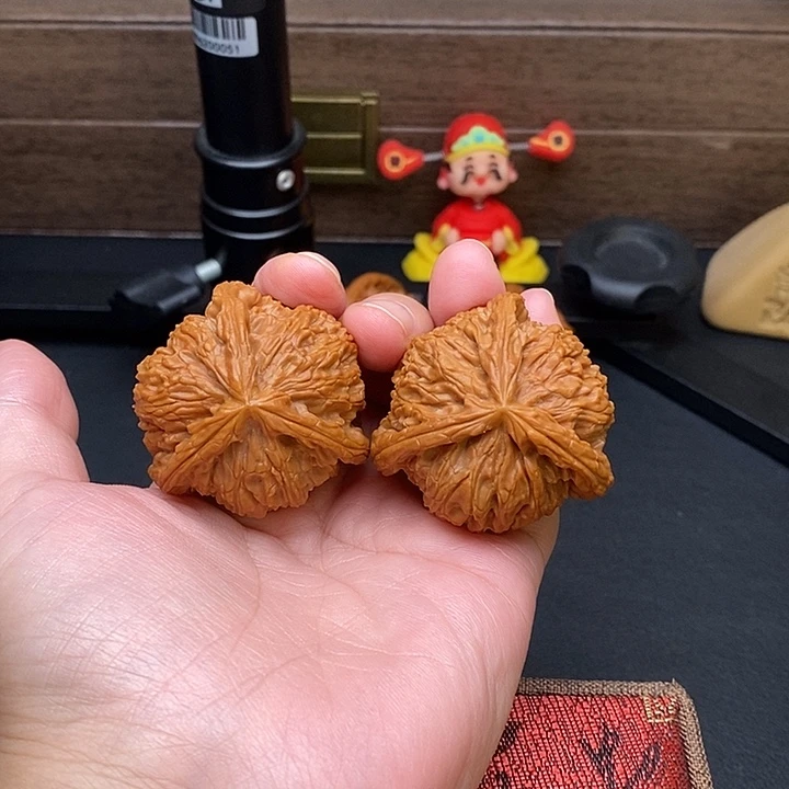 ～***～把件文玩核桃白奔