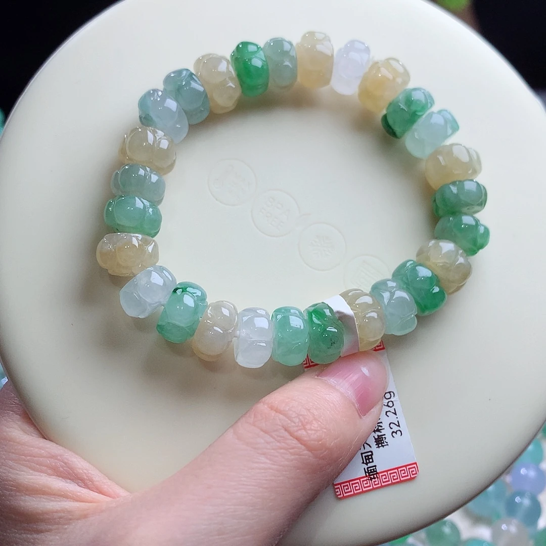 翡翠未镶嵌手串卡10