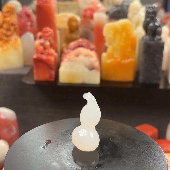 昌化石印石寿山石荔枝