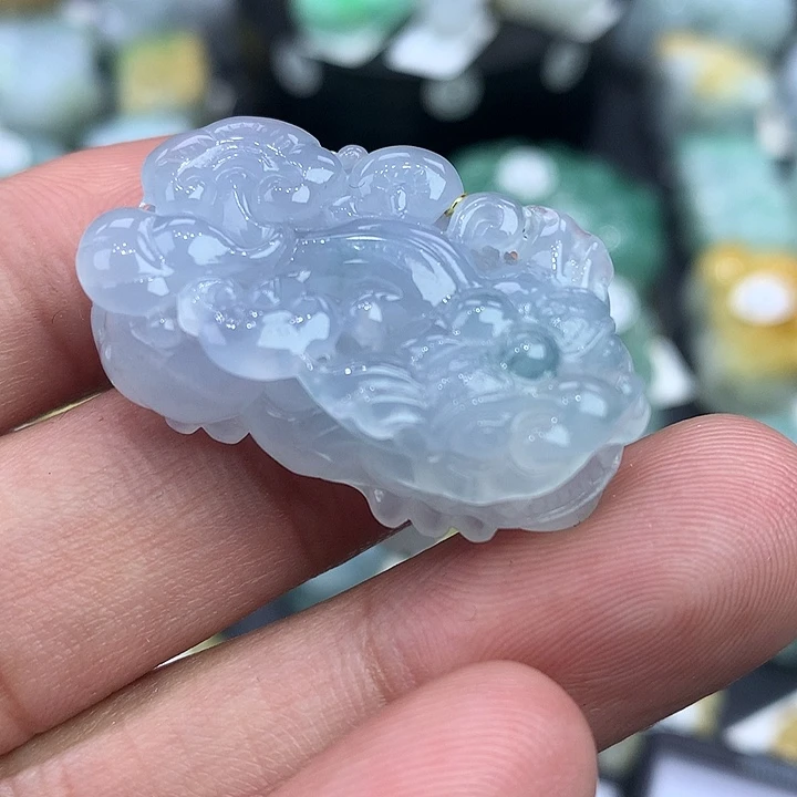 翡翠未镶嵌颈饰天然缅甸翡翠貔貅吊坠