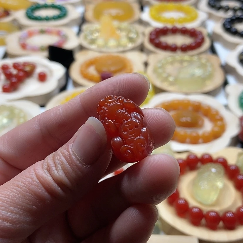 【闪购商品】玛瑙/玉髓手链未镶嵌泡***贝
