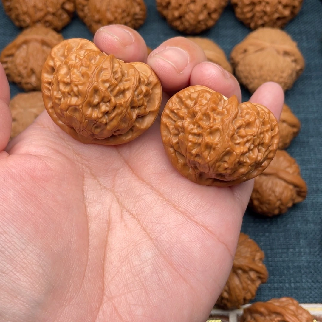 雷***哥文玩核桃把件全品宫灯41