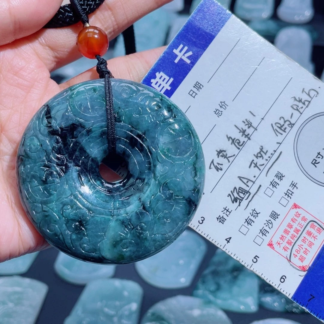 翡翠未镶嵌颈饰仿古平安扣