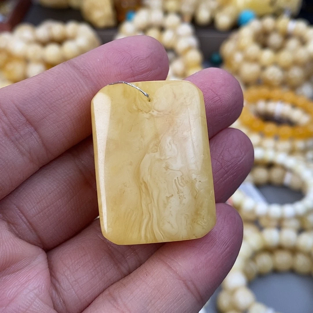 琥珀未镶嵌珠宝奇石15.5g