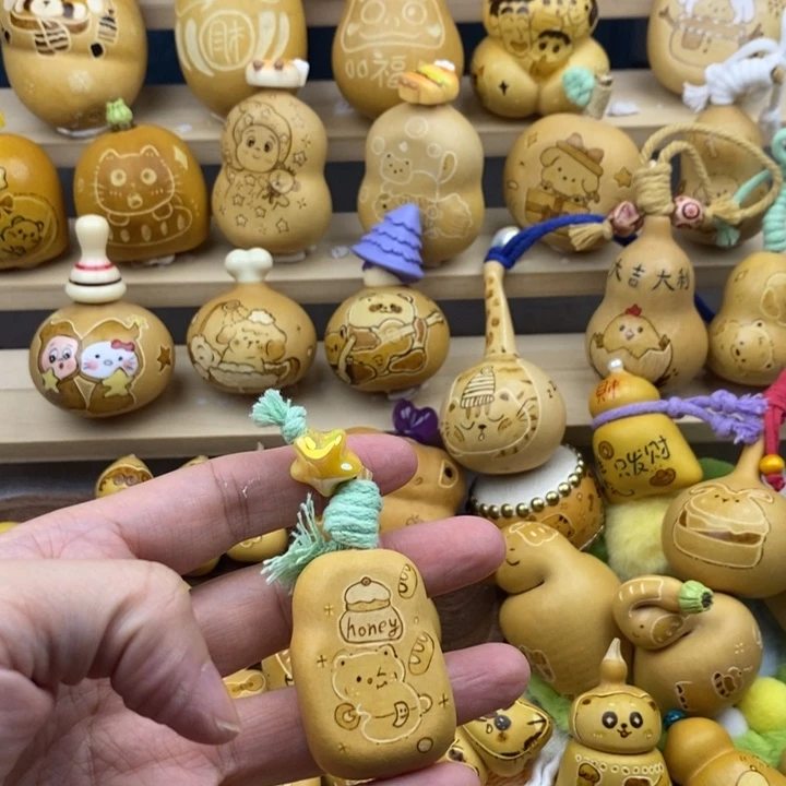 猫咪小扁。