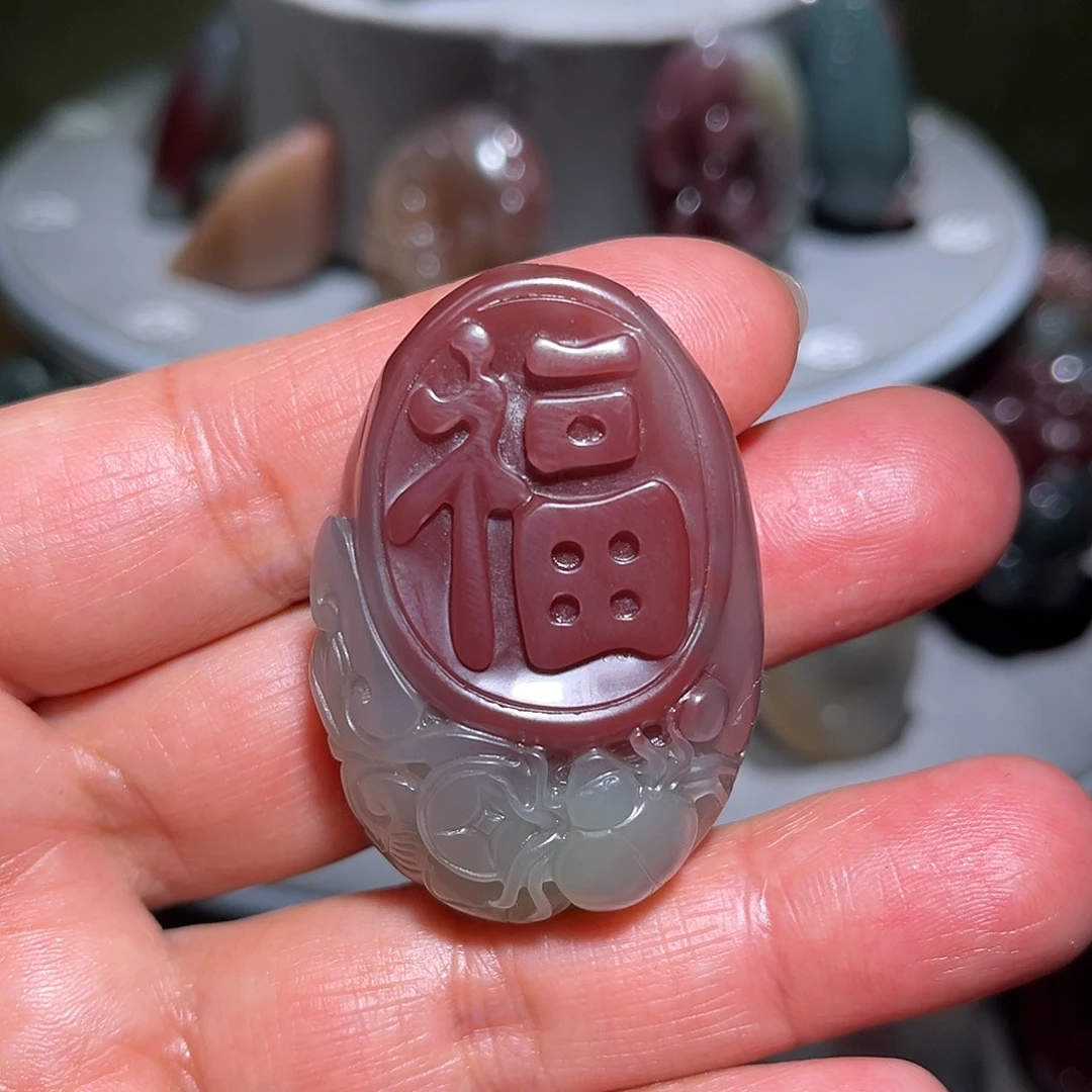 玛瑙/玉髓未镶嵌颈饰富甲天下