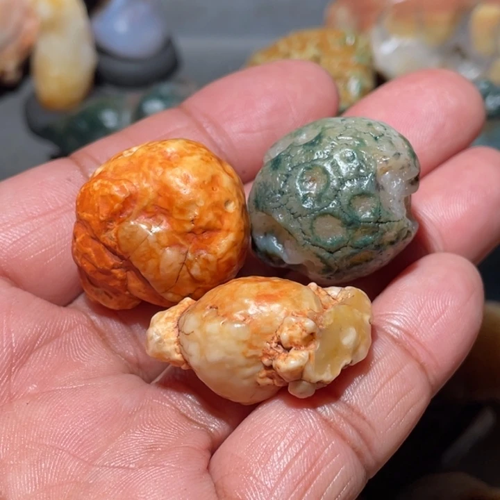 博***哥石材阿拉善沙漠奇石