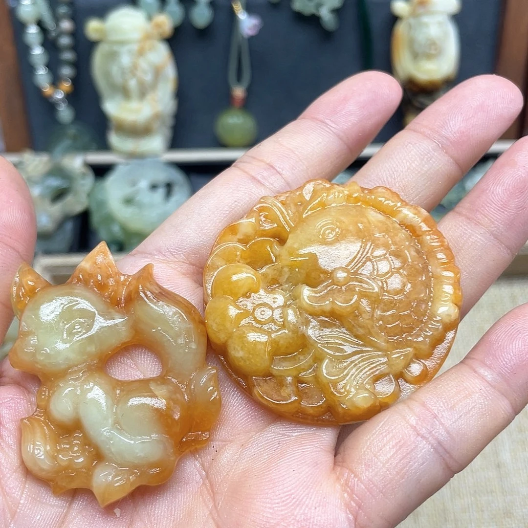 未镶嵌蛇纹石玉颈饰