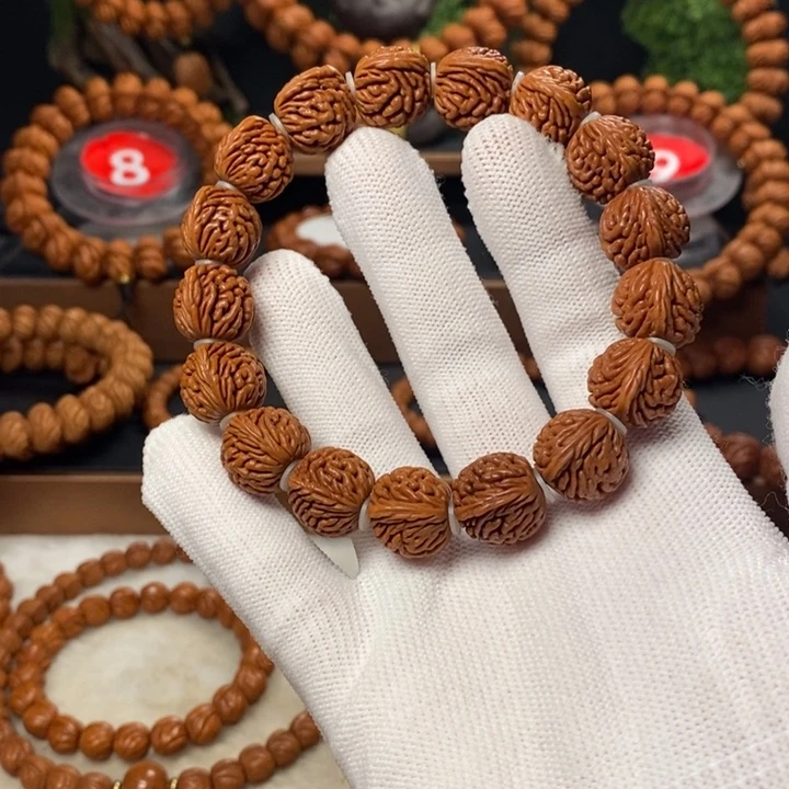 桃核吊坠秦岭龙纹