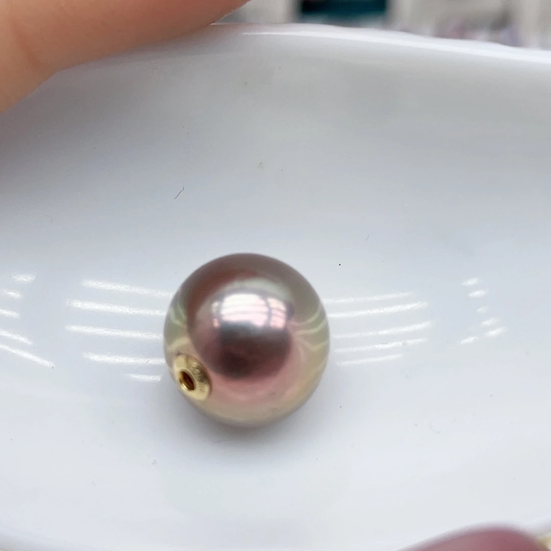 淡水珍珠18K金镶嵌颈饰