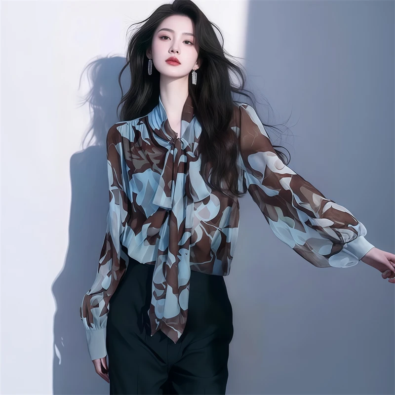 洋气复古印花蓝色雪纺衬衫女春季新款高级感气质长袖防晒衬衣上衣
