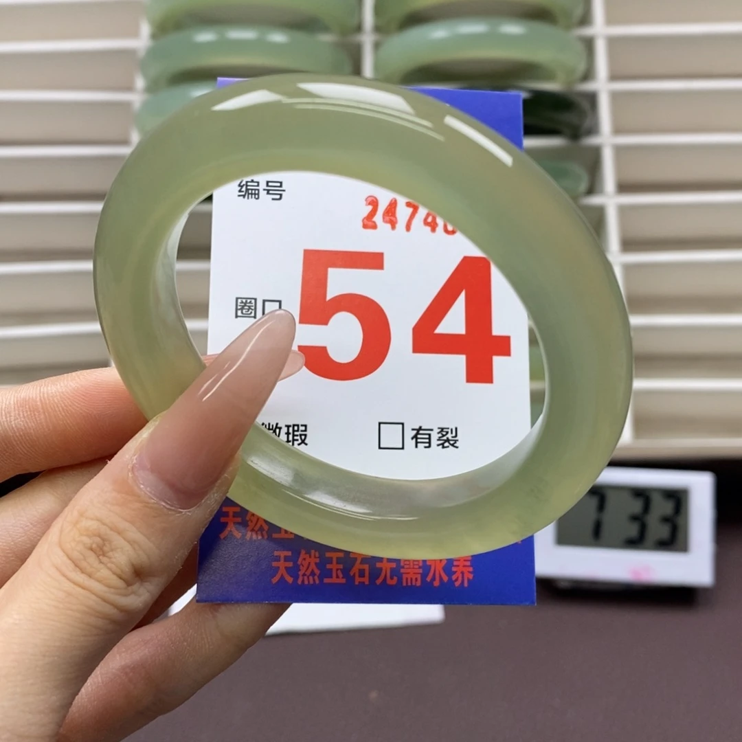 未镶嵌蛇纹石玉手镯