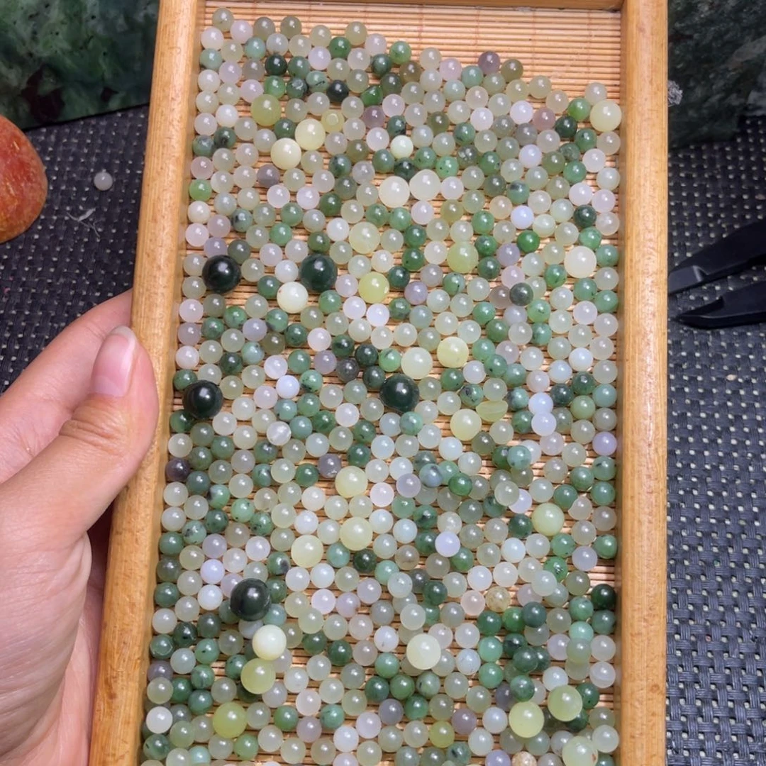 未镶嵌和田玉珠宝半成品
