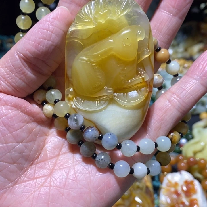 岫玉岫玉吊坠未镶嵌