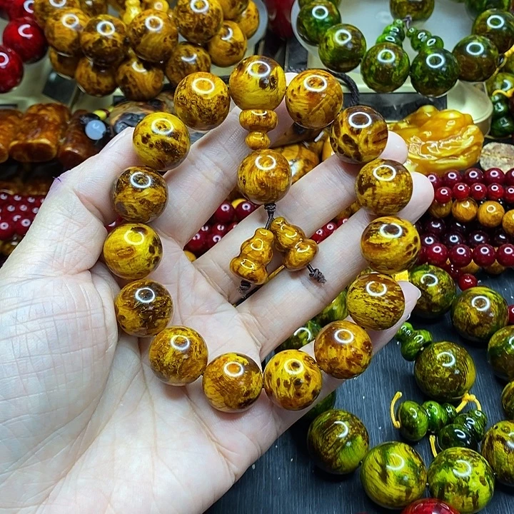 松木琥珀木文玩手串