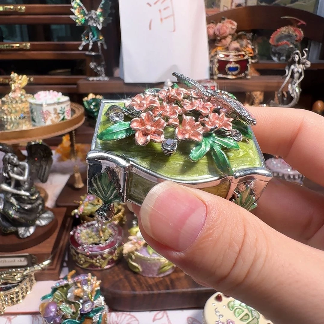 手工制品请勿吹毛求疵