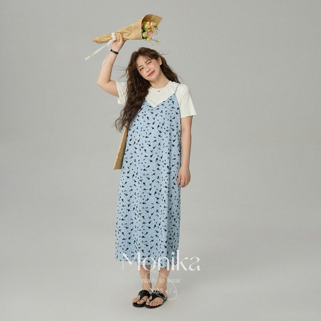 大码女装2025夏季新款胖mm显瘦遮肚吊带两件套连衣裙+T恤76008