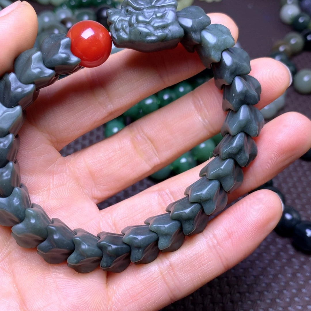 和田玉未镶嵌手串