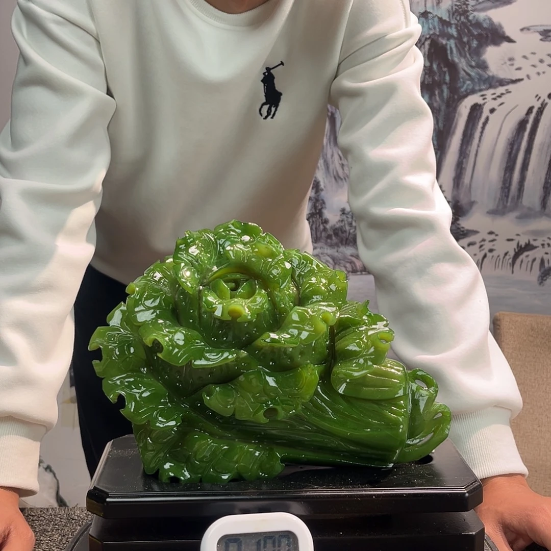 玉玉摆件绿色带底座