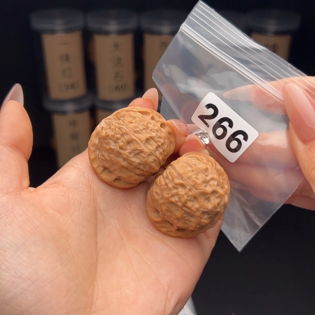 文玩核桃吊坠南瓜墩40全品