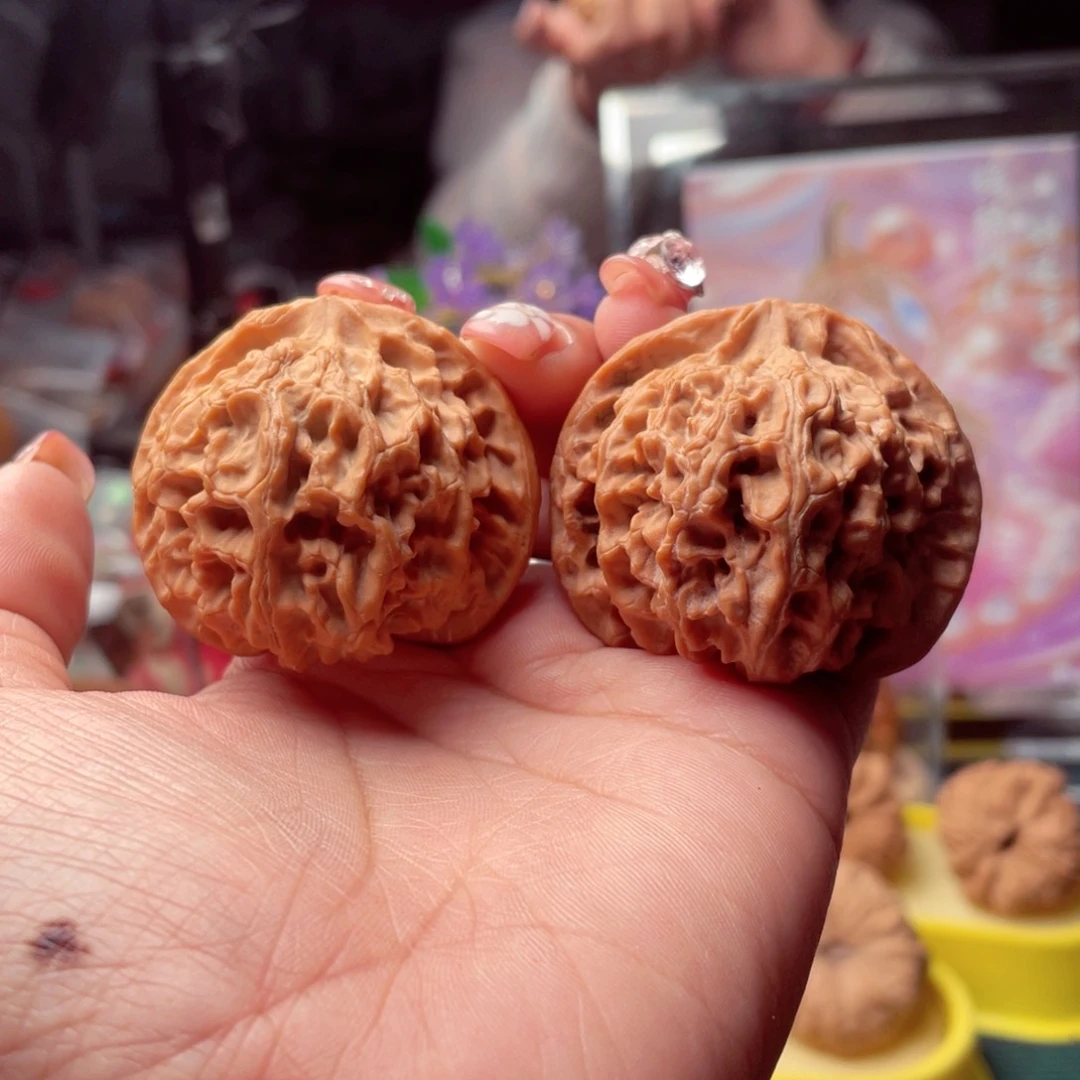 【闪购商品】文玩核桃把件遇*，苹果45