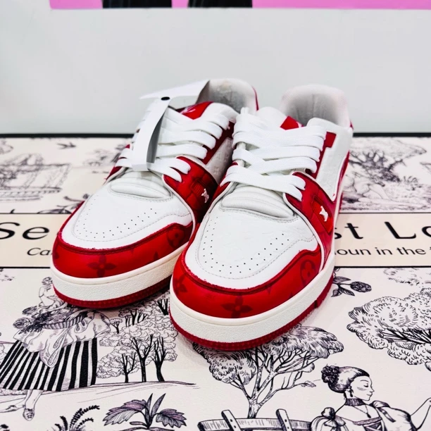 95新 LouisVuitton/路易威登 trainer红白配色满印43码ysc0699