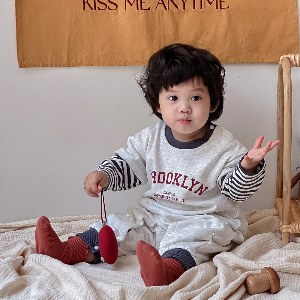 BabySelection春秋韩版连体衣婴儿字母印花假两件宝宝长袖包屁衣