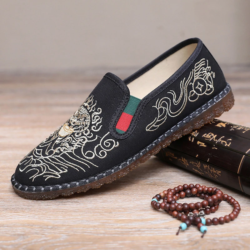 老北京脸谱龙纹布鞋春款国潮风牛筋底透气防滑耐磨百搭舒适爸爸鞋