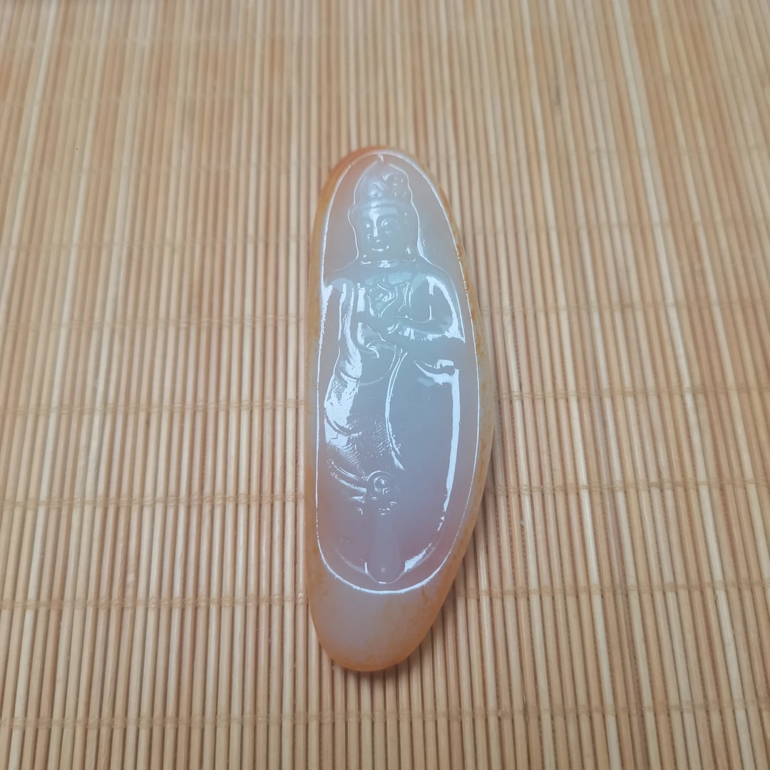 新疆和田玉净瓶观音菩萨46克