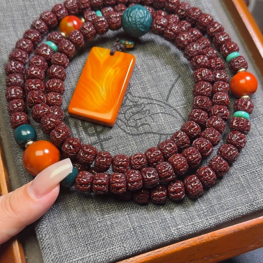 金刚菩提吊坠黑金