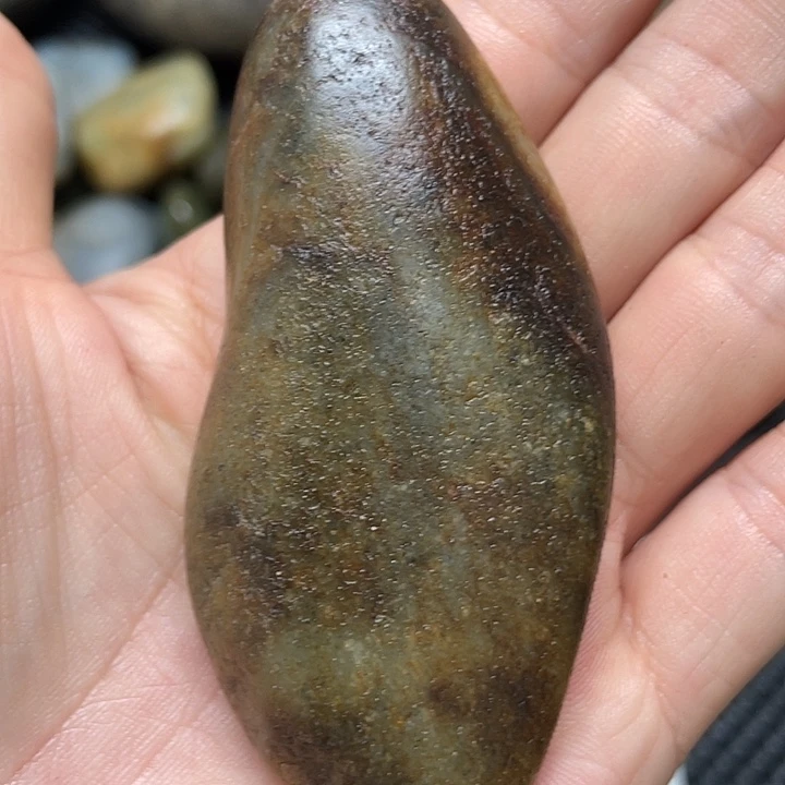 和田玉未镶嵌车挂