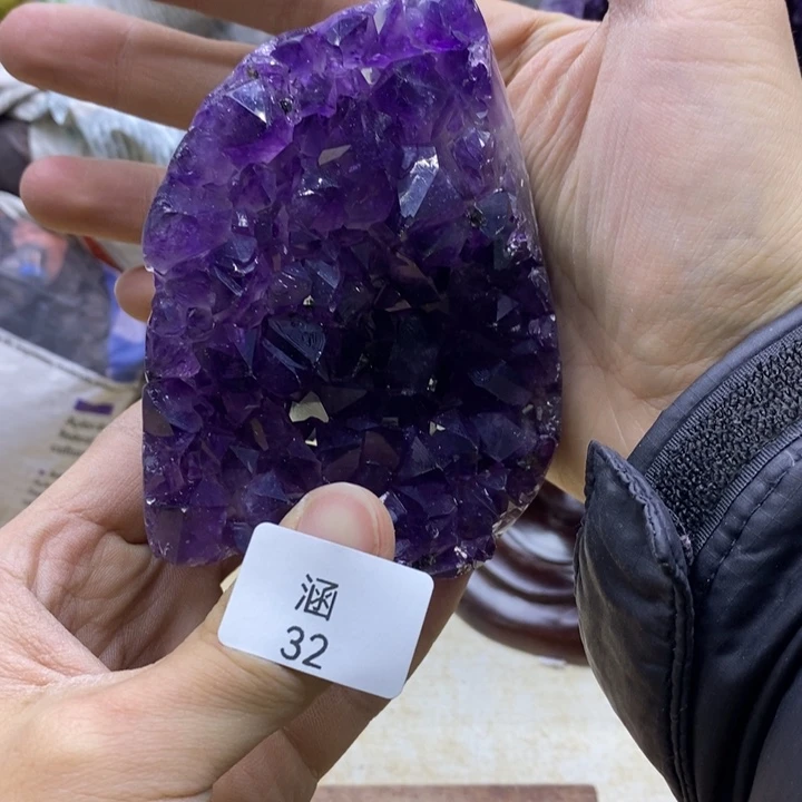 水晶大型摆件（非配饰）未镶嵌