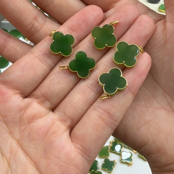 和田玉未镶嵌颈饰14～15