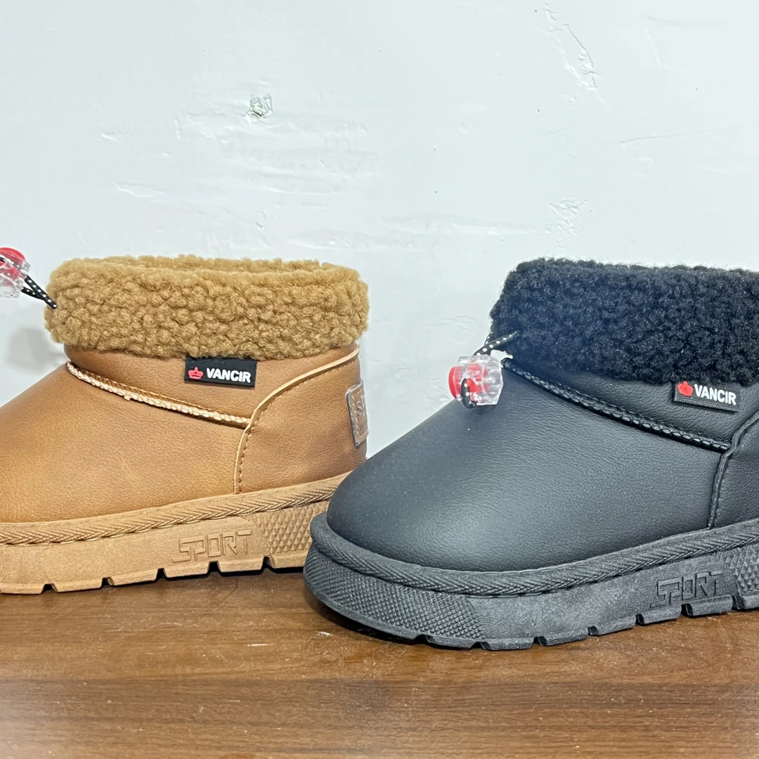 217儿童雪地鞋防水保暖防滑时尚轻便