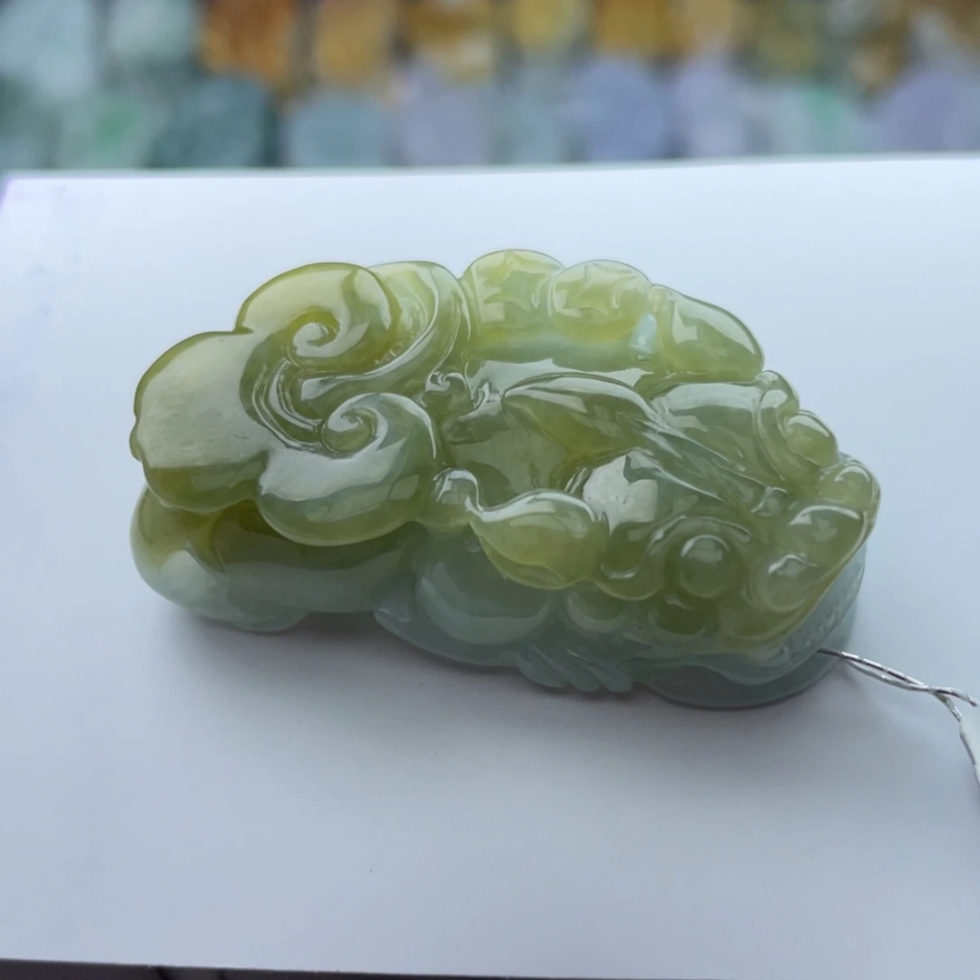 翡翠颈饰未镶嵌貔貅