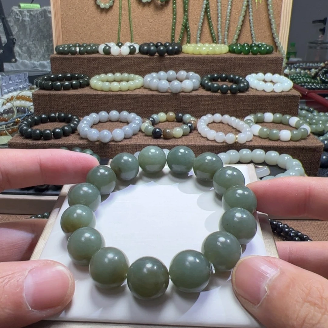 和田玉（糖玉）未镶嵌手链