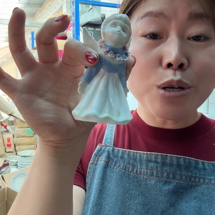 外贸尾单高温陶瓷微瑕唱诗班小姑娘