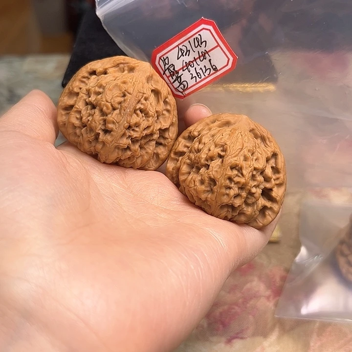 文玩核桃把件南将石
