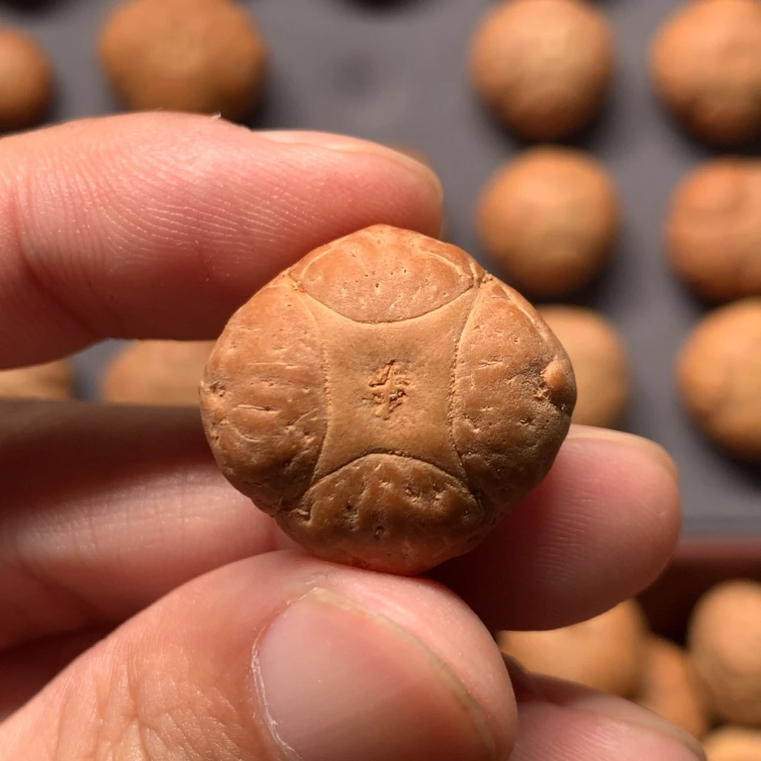 新***伟吊坠凤眼菩提22.7mm尼泊尔麒麟，打孔不退换