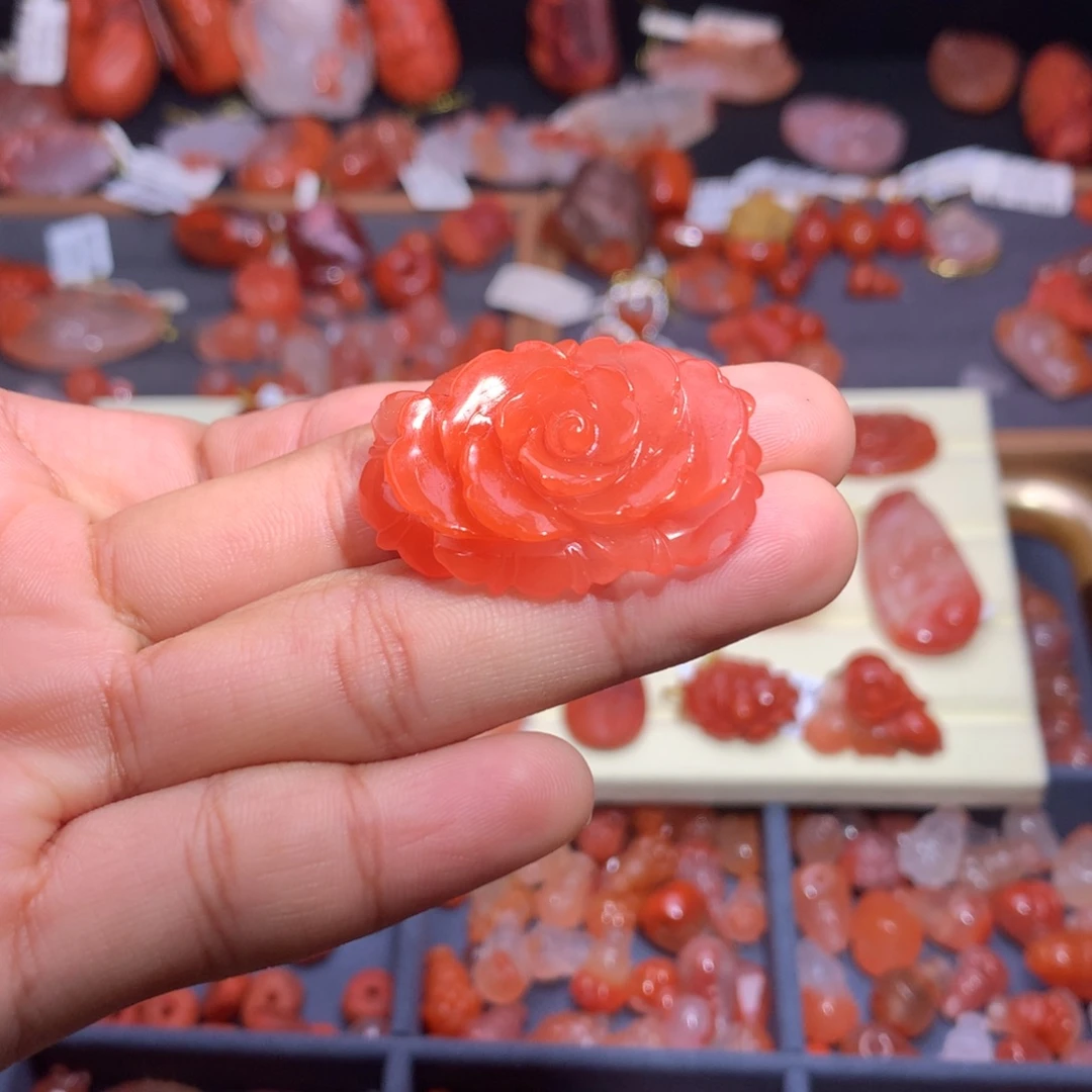 七***仙南红玛瑙未镶嵌珠宝半成品吊坠