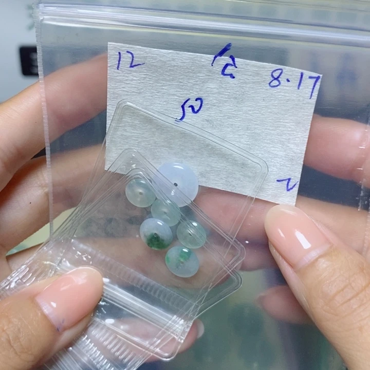 定制翡翠未镶嵌不退