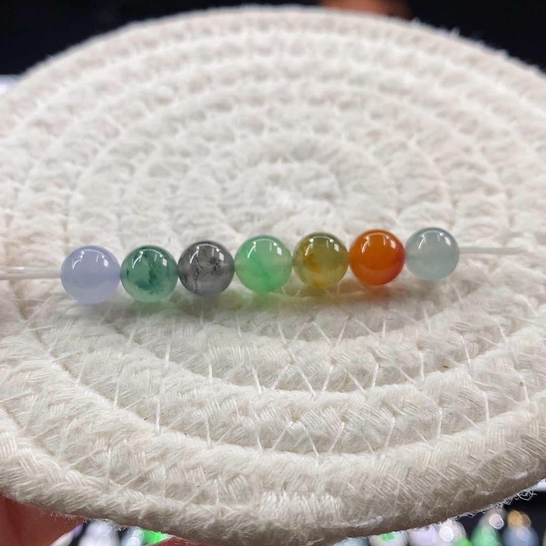 颈饰未镶嵌翡翠一手卡7*