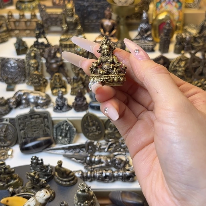 泥塑20号闪价漏价一件