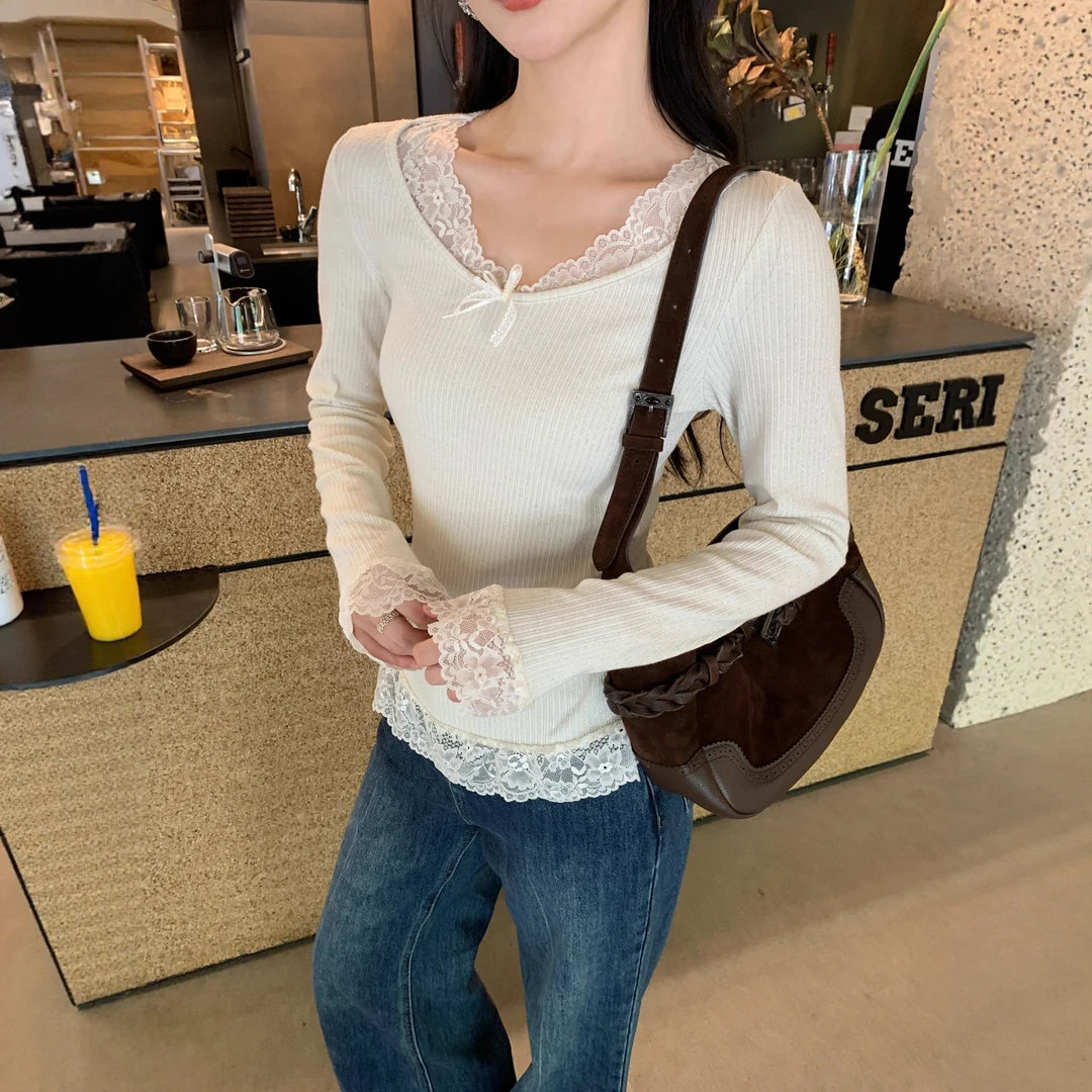 25冬韩系纯欲蕾丝拼接v领长袖绝美打底衫女F6965