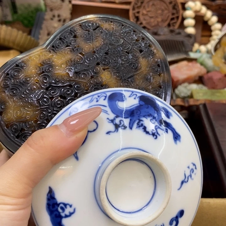 瓷片哦哦粉嫩哦哦哦哦哦哦