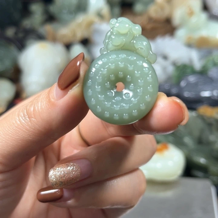 【闪购商品】和田玉吊坠未镶嵌