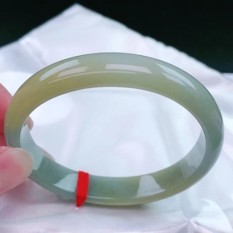 翡翠手镯（贵妃镯）未镶嵌27号