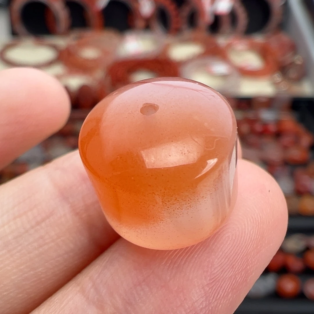 南红玛瑙未镶嵌颈饰竹节桶珠