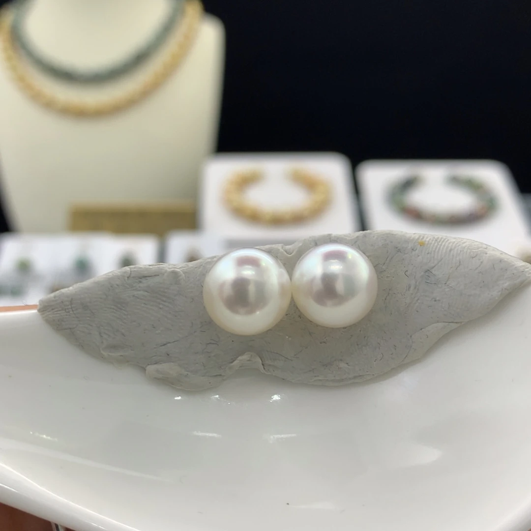 未镶嵌裸珠定制海水珍珠10.8-10.9MM宝石光澳白对珠